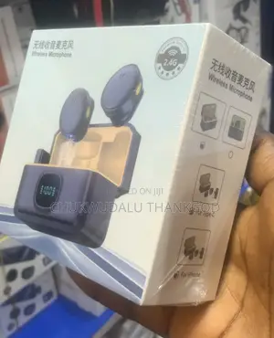 Q8 Button Type Double Magnetic Wireless Microphone