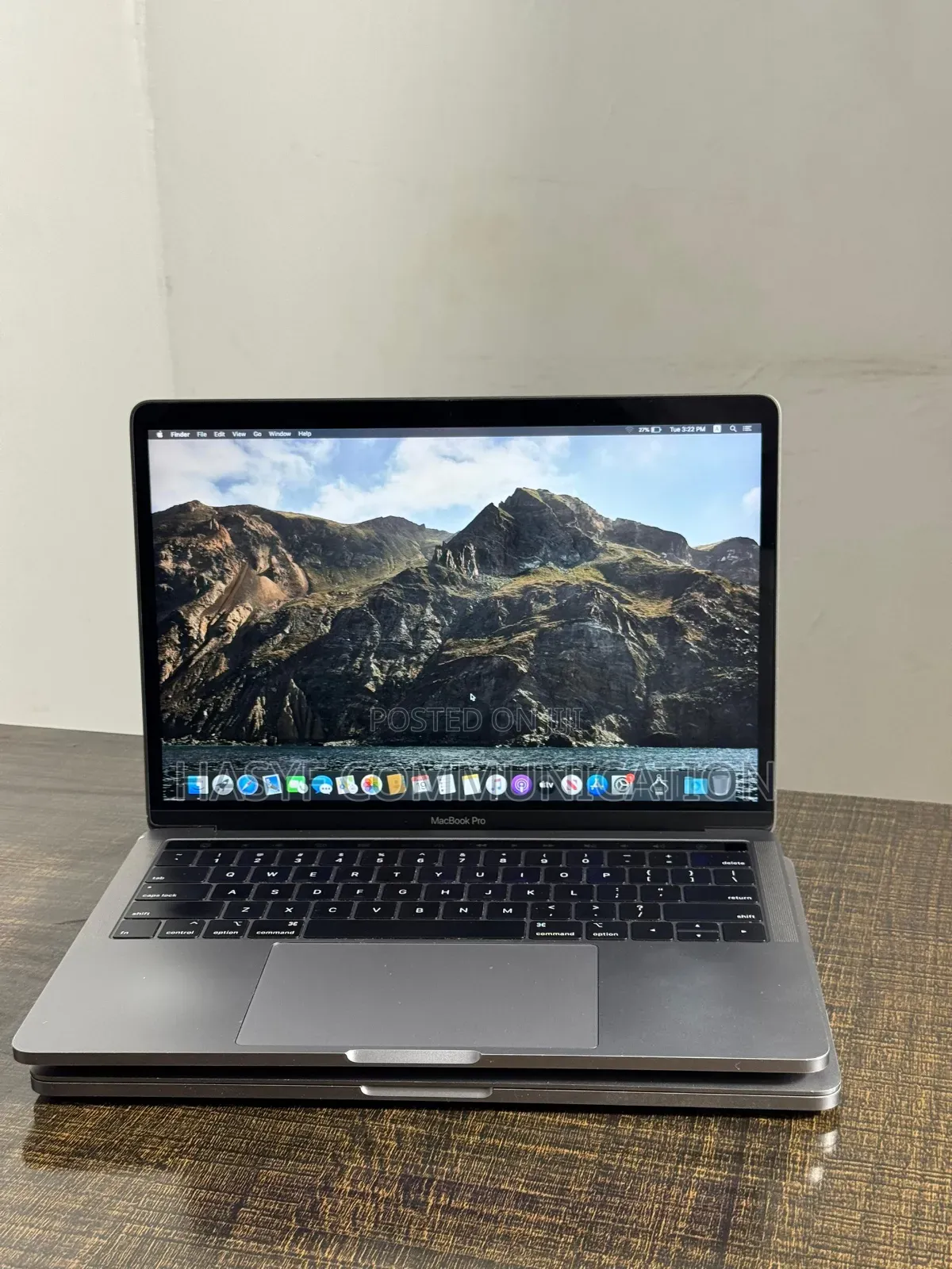 Laptop Apple MacBook Pro 2017 16GB Intel Core I7 SSD 256GB