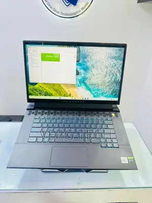 Laptop Dell Alienware 15 R3 16GB Intel Core I7 SSD 1T
