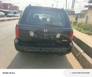 Honda Pilot EX 4x4 (3.5L 6cyl 5A) 2004 Black