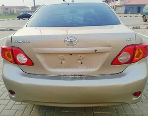 Toyota Corolla 1.8 Exclusive Automatic 2009 Gold