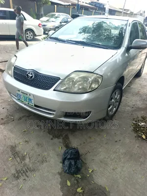 Toyota Corolla 2005 Gold