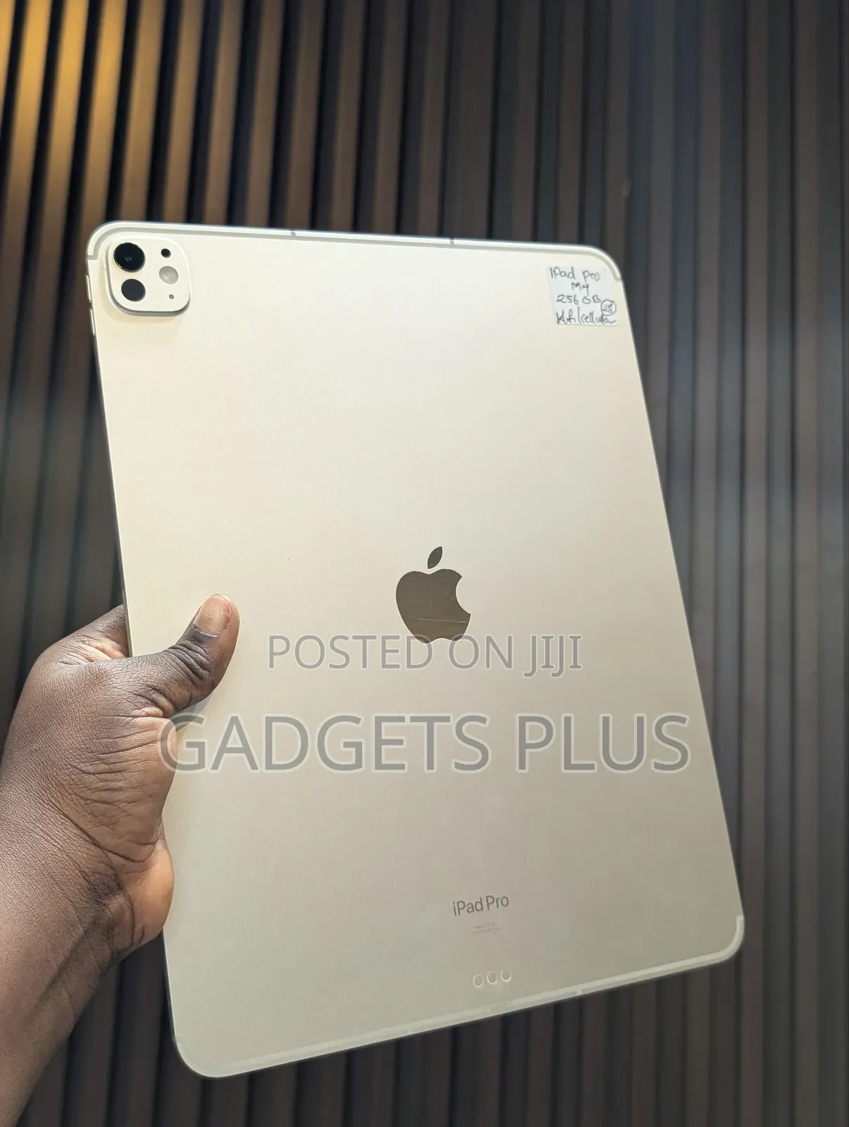 Apple iPad Pro 13 (2024) 256 GB Silver