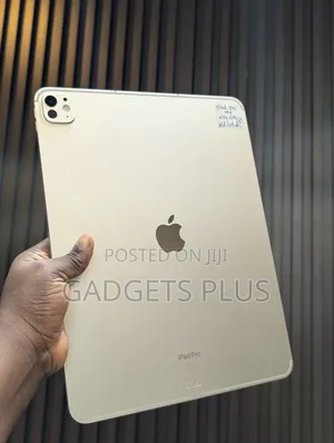 Apple iPad Pro 13 (2024) 256 GB Silver