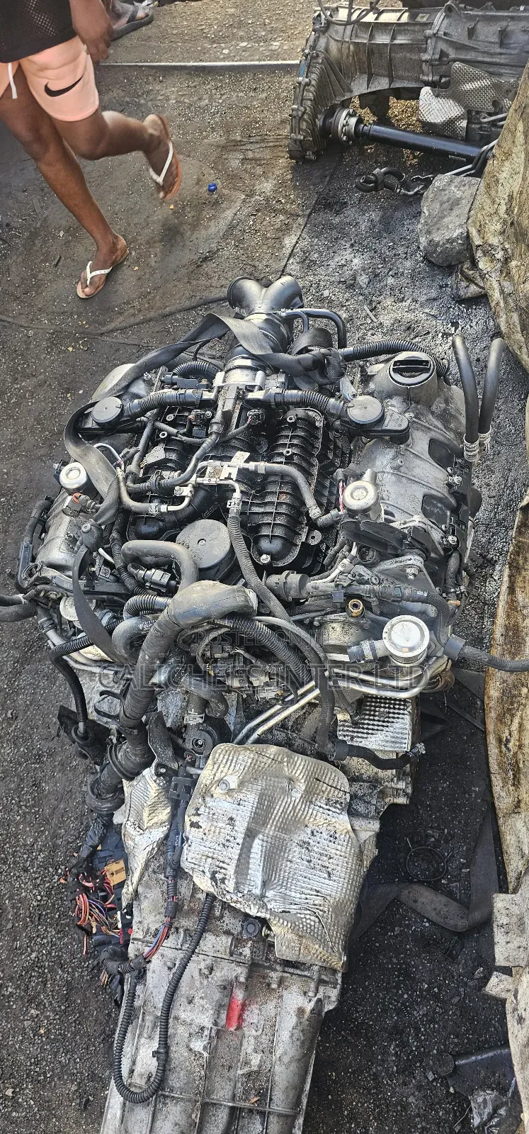 Porsche Macan Engine V6 2015