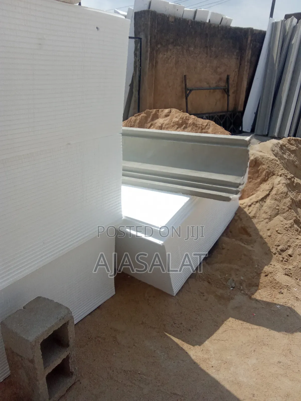 Polystyrene Board and Block Parapet
