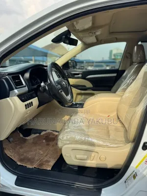 Toyota Highlander XLE 2019 White