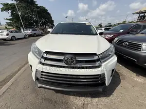 Toyota Highlander Limited 2019 White