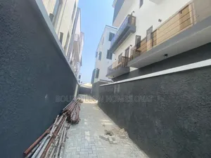 7bdrm Duplex in Lekki Phase 1 Lagos for sale