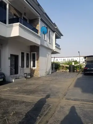 4bdrm Duplex in Oral Estate, Ikota for rent