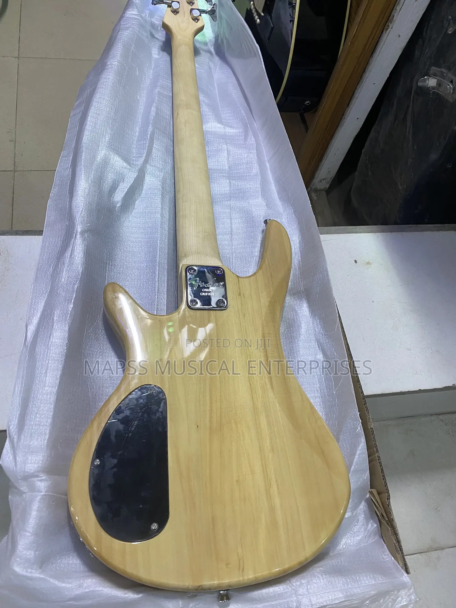 Fender Five Strings Passive Bass Guitar