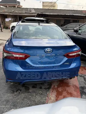 Toyota Camry XSE V6 FWD (3.5L 6cyl 8AM) 2018 Blue