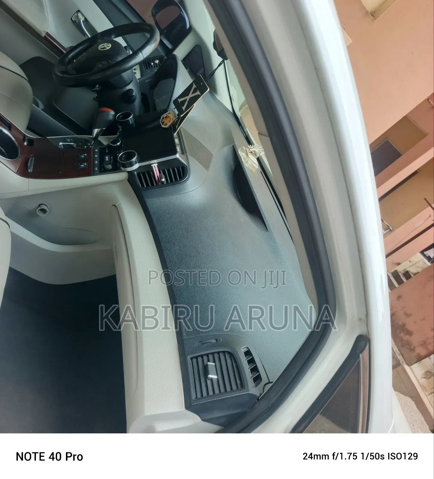 Toyota Venza 2012 White