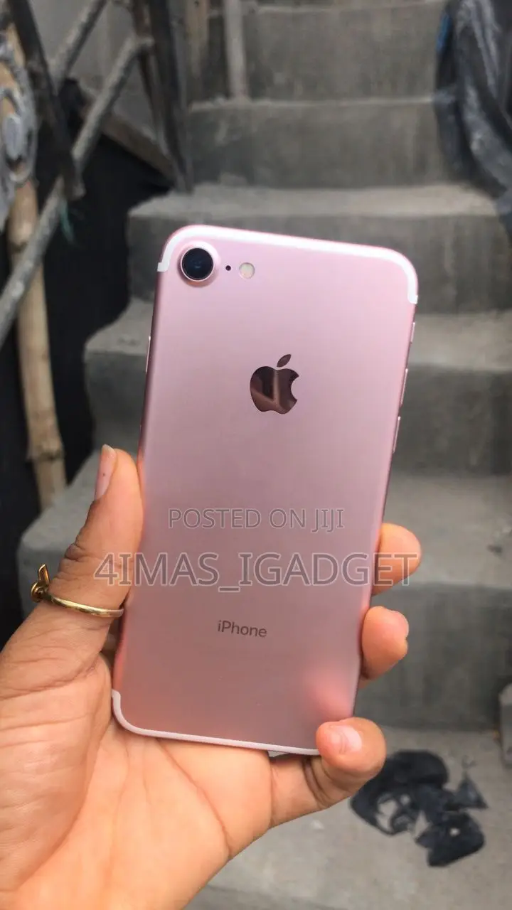 Apple iPhone 7 128 GB Pink