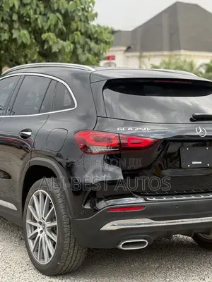 Mercedes-Benz GLA 250 2020 Black