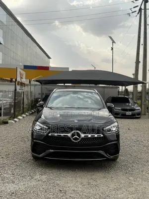 Mercedes-Benz GLA 250 2020 Black