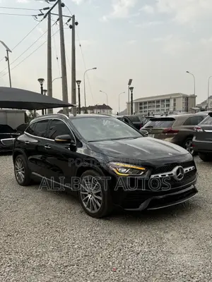 Mercedes-Benz GLA 250 2020 Black
