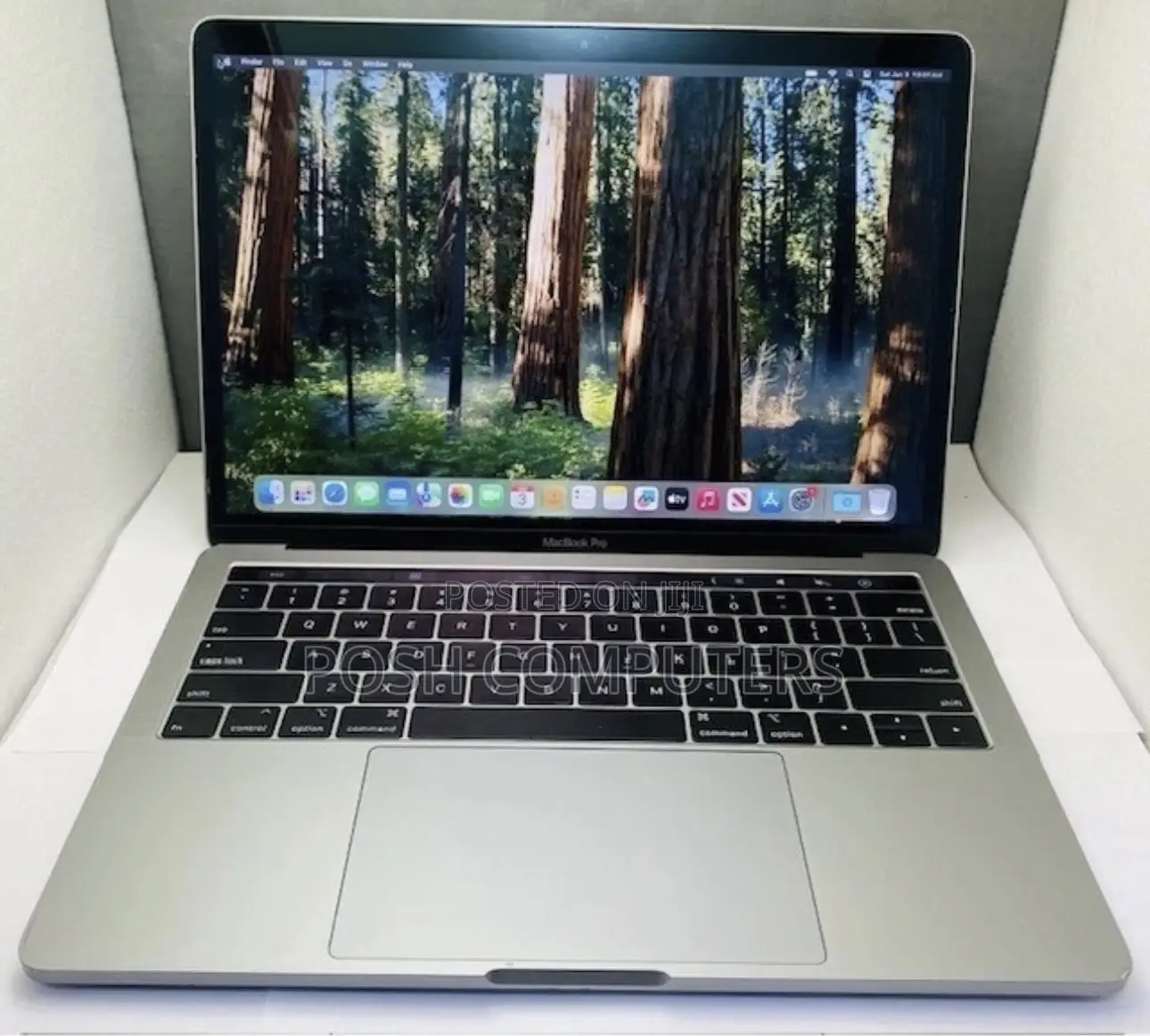 Laptop Apple MacBook Pro 2018 16GB Intel Core i7 SSD 256GB