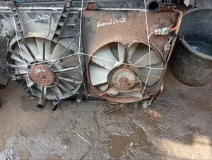 Radiator Toyota Sienna 2000 Model