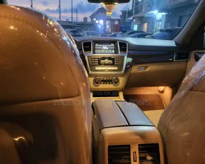Mercedes-Benz M Class ML 350 4Matic 2012 White