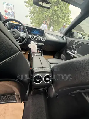Mercedes-Benz GLA 250 2020 Black