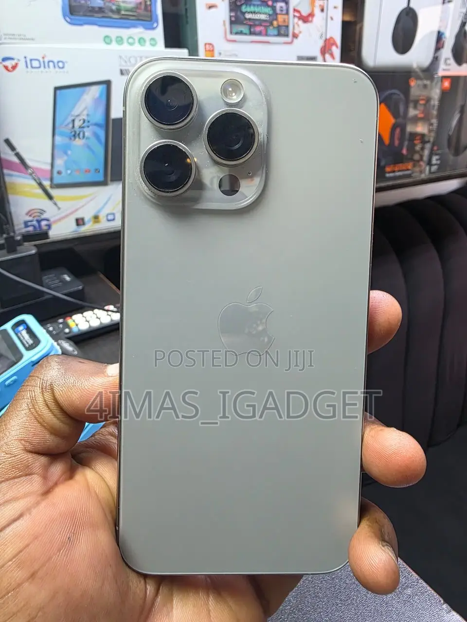 Apple iPhone 15 Pro Max 256 GB Silver