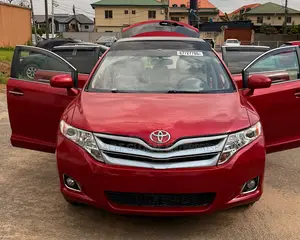 Toyota Venza 2010 Red