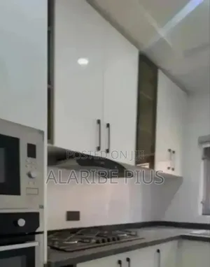 Furnished 3bdrm Apartment in Estate, Jabi for rent