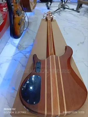 Smiger G-B50-T5 Five String Active Bass Guitar