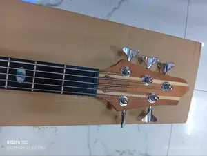 Smiger G-B50-T5 Five String Active Bass Guitar