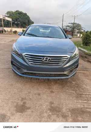 Hyundai Sonata SE 4dr Sedan (2.4L 4cyl 6A) 2015 Blue