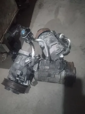 Manual Ac Compressor for Toyota/Lexus