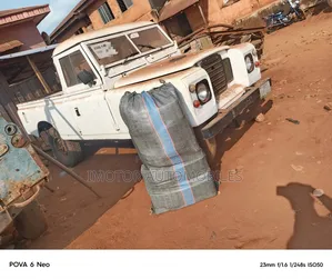 Land Rover Defender Soft Top 4x4 1995 White