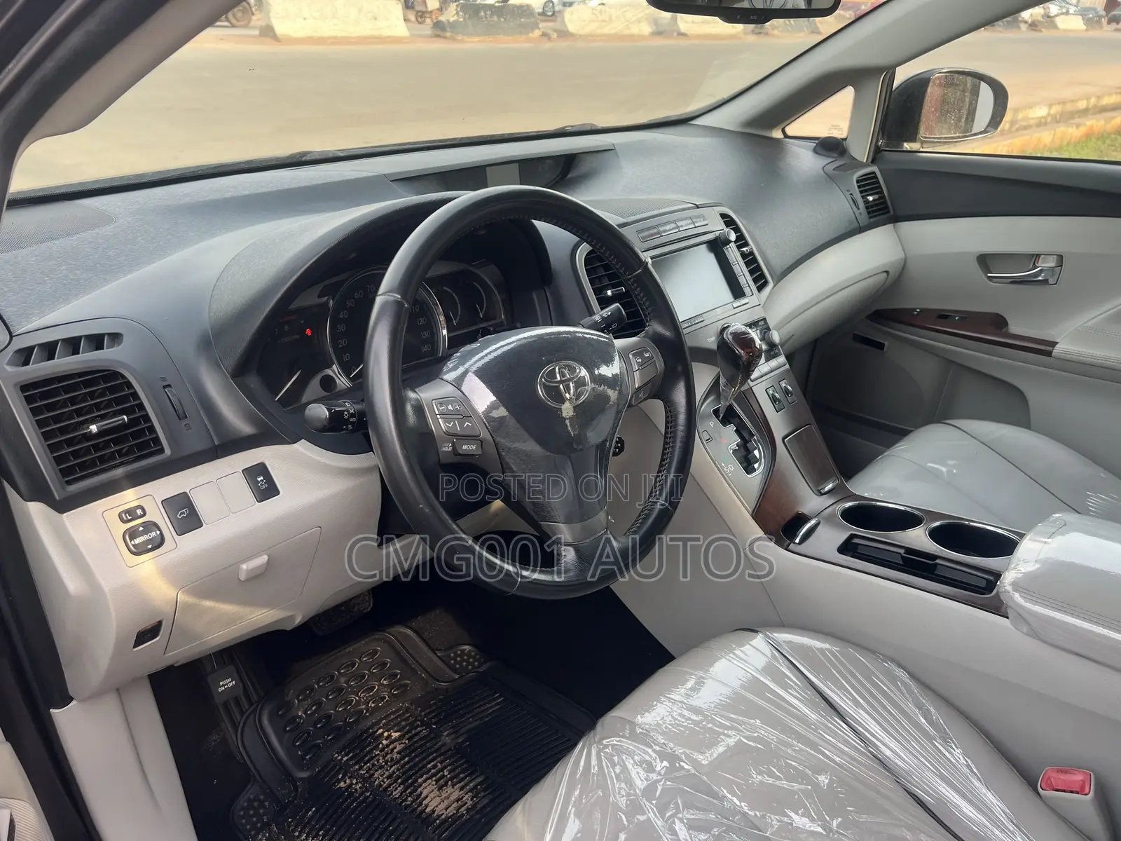Toyota Venza AWD 2011 Black