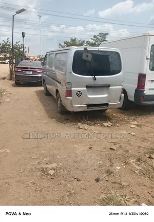 Daihatsu Hijet 2012 Silver