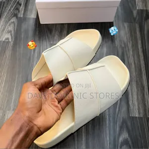 Loewe Cream C Leather Slides