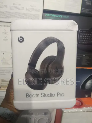 Beats Studio Pro