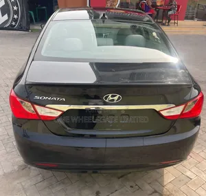Hyundai Sonata 2013 Black