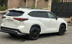 Toyota Highlander 2023 White