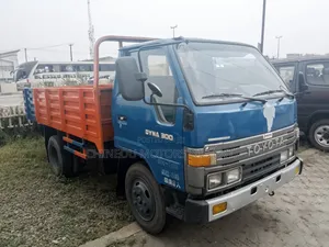 Toyota Dyna 300 Half Bucket