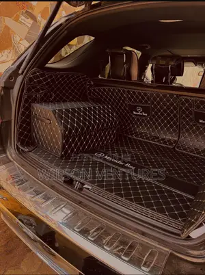 High Quality Car Booth Organizer