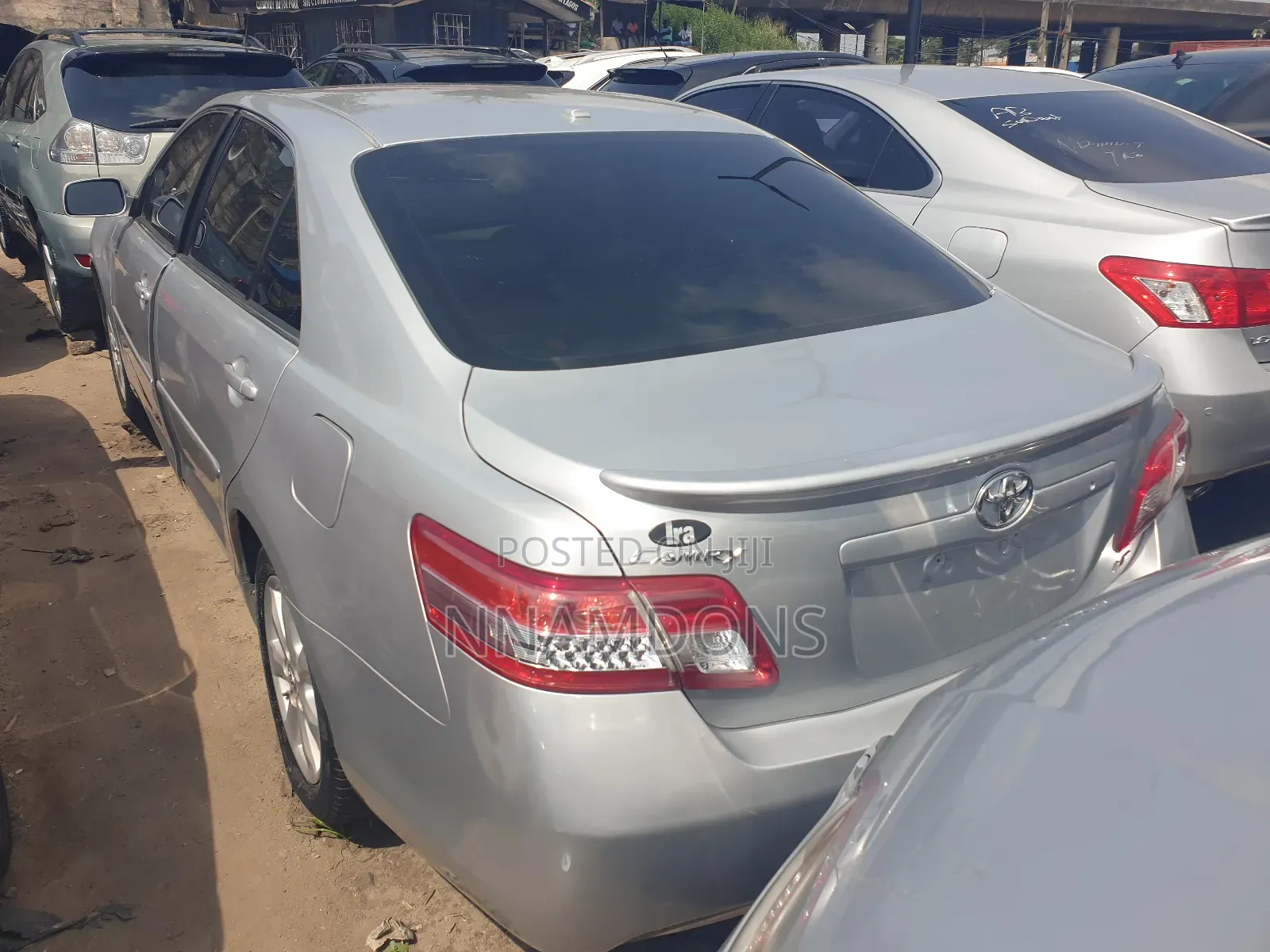 Toyota Camry 2011 Silver