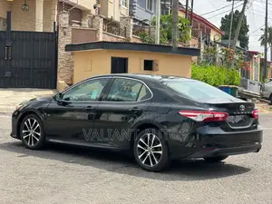 Toyota Camry 2018 Black