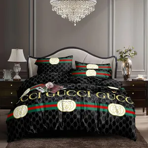 Top Notch Quality Bedspread, Duvel Set, Curtain Rods