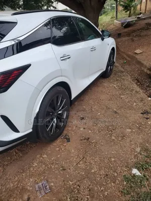 Lexus RX 350 F SPORT AWD 2024 White