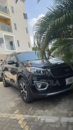 Kia Sorento 2017 Black