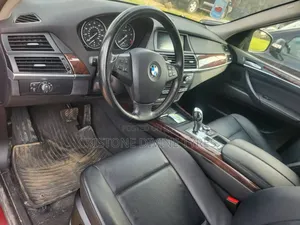 BMW X5 M50d 2012 Red