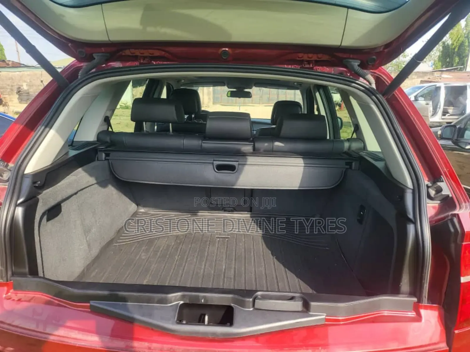 BMW X5 M50d 2012 Red
