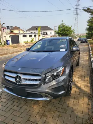 Mercedes-Benz GLA 250 2016 Gray