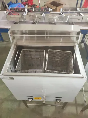 Tokunbo 2 Basket Gas Deep Fryer 40-Litres Capacity